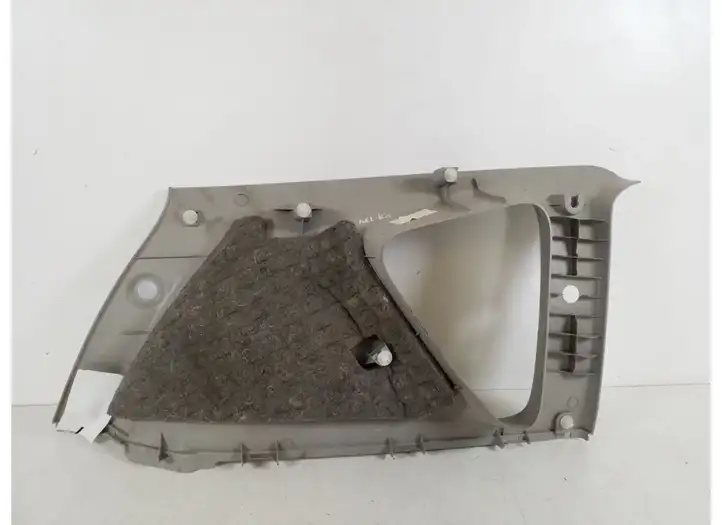 Toyota Corolla Verso AR10 (2004 - 2009) 62470-0F010 Верхняя обшивка стойки D — фото 2