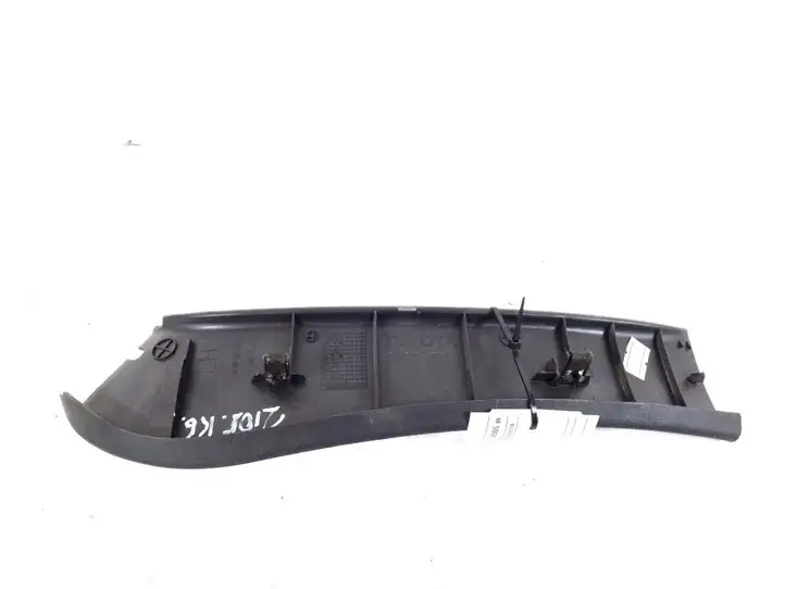 Toyota Corolla Verso AR10 (2004 - 2009) 67938-0F010 Прочие детали салона — фото 2