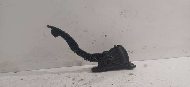 Renault Laguna (2001 - 2005)  8200415818 Педаль акселератора