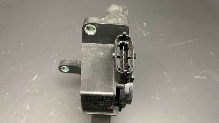 Iveco Daily 35.8-9 (1998 - 2014)  0281002632 Педаль акселератора