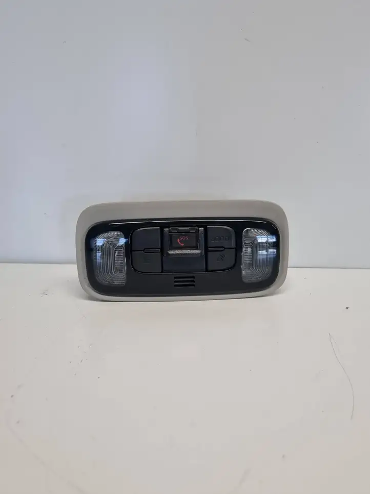 Toyota Yaris Cross (2020 - ) 81260K0100 Передняя подсветка — фото 1