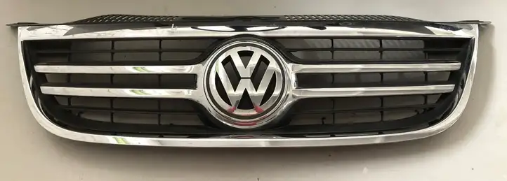 Volkswagen Tiguan (2007 - 2011) 5N0853653A Передняя решетка — фото 1