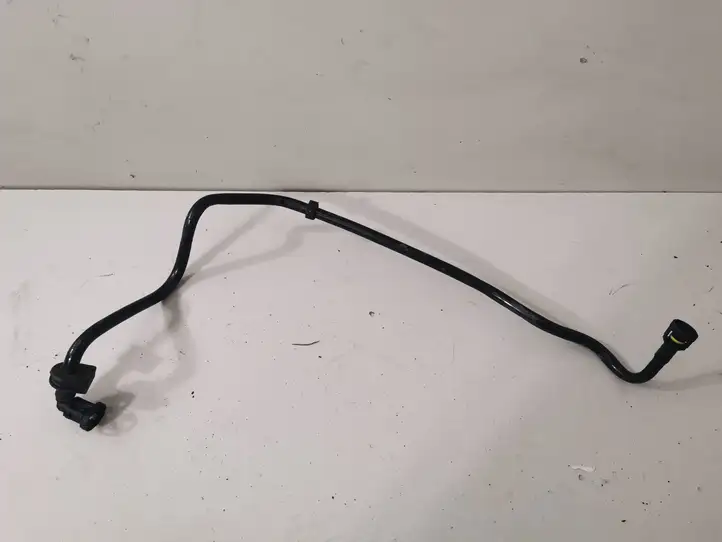 BMW 3 F30 F35 F31 (2012 - 2018) 7588771 Трубки и шланги — фото 1