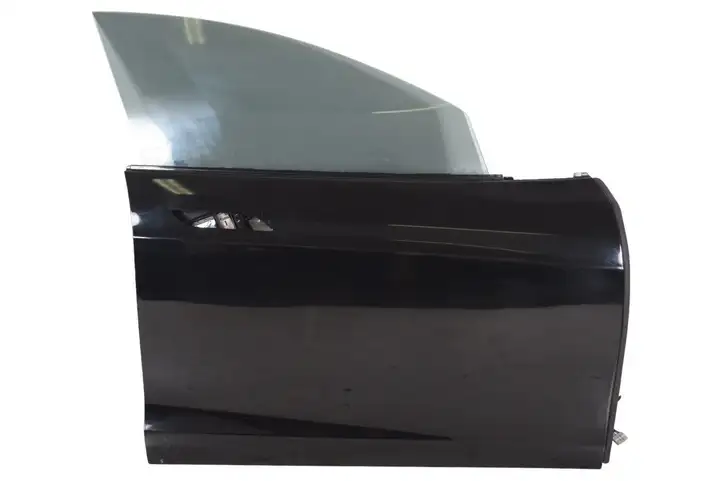 Tesla Model S (2016 - 2021) Дверь — фото 1