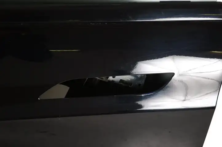 Tesla Model S (2016 - 2021) Дверь — фото 7