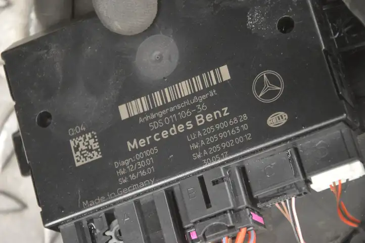 Mercedes-Benz GLC X253/C253 (2015 - ) A2533101100 Комплект буксировочного крюка — фото 2