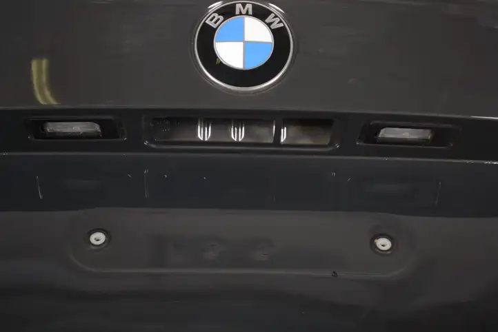 BMW 3 G20 G21 (2019 - ) Крышка багажника — фото 3