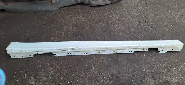 BMW 3 F30 F35 F31 (2012 - 2018) 51777256912 Порог кузова — фото 1