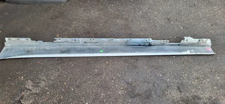 BMW 3 F30 F35 F31 (2012 - 2018) 51777256912 Порог кузова — фото 2