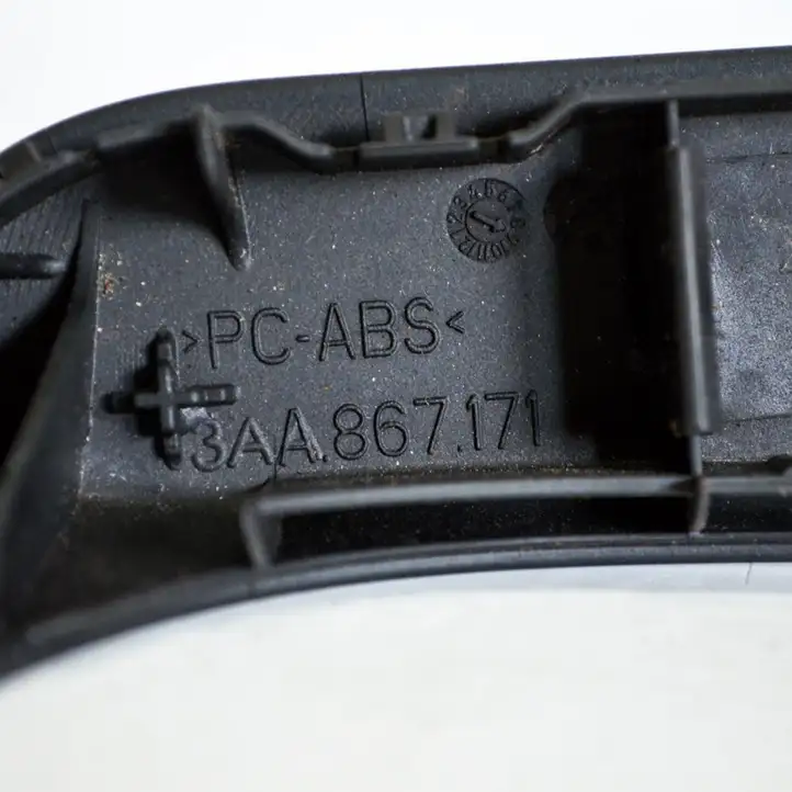 Volkswagen PASSAT B7 (2011 - 2014) 3AA867171 Прочие детали салона — фото 1