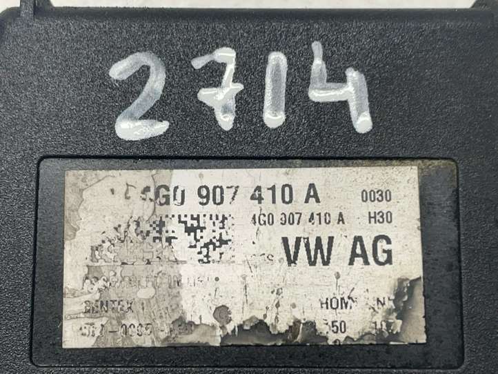 Audi A6 (2011 - 2014)  4G0907410A Солнцезащитная шторка