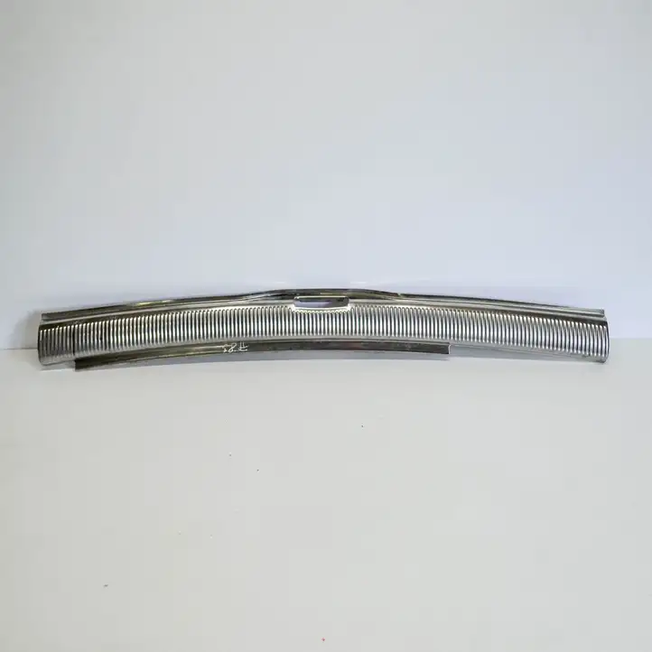 Volkswagen PASSAT B5.5 (2001 - 2005) 3B9863459K Отделка порога багажника — фото 1