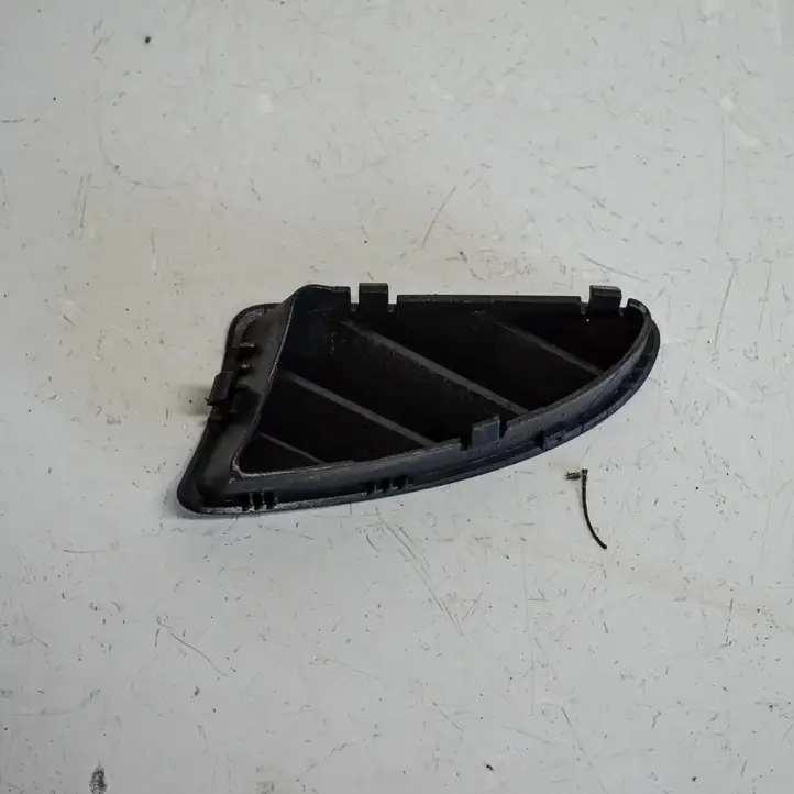 Volkswagen Tiguan (2007 - 2011) 5N0819705B Воздушная решетка панели — фото 3