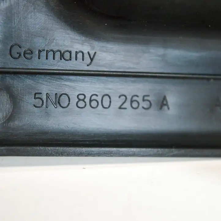 Volkswagen Tiguan (2007 - 2011) 5N0860265A Прочие детали салона — фото 3
