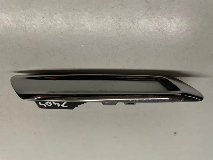 BMW 5 F10 F11 (2009 - 2016) 51137336647 Молдинг крыла — фото 1