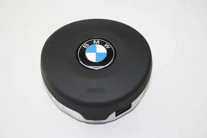 BMW M4 F82 F83 (2014 - 2020) Подушка безопасности руля — фото 1