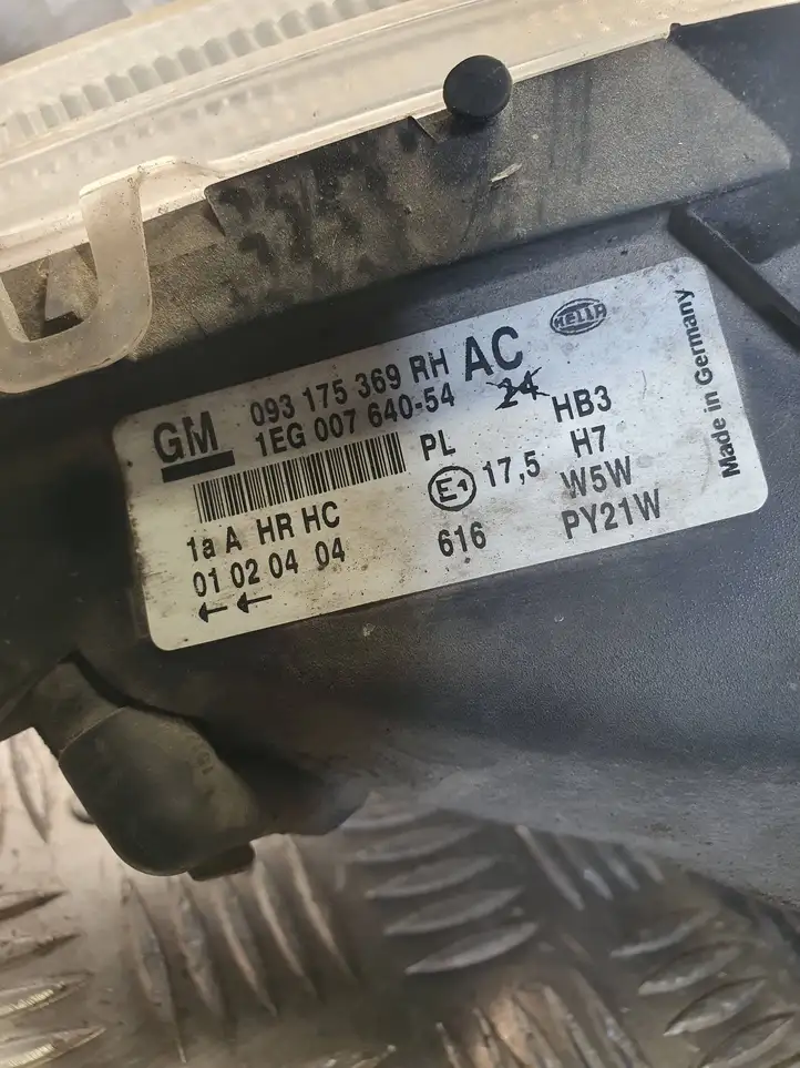 Opel Astra G (1998 - 2004) 093175369 Передняя фара — фото 3
