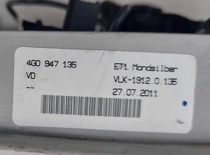 Audi A3/S3 8V (2012 - 2016) 4G0947135 Передняя подсветка — фото 3