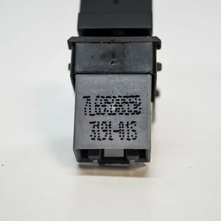 Volkswagen PASSAT B7 (2011 - 2014) 7L6959855B Кнопка стеклоподъемников — фото 3