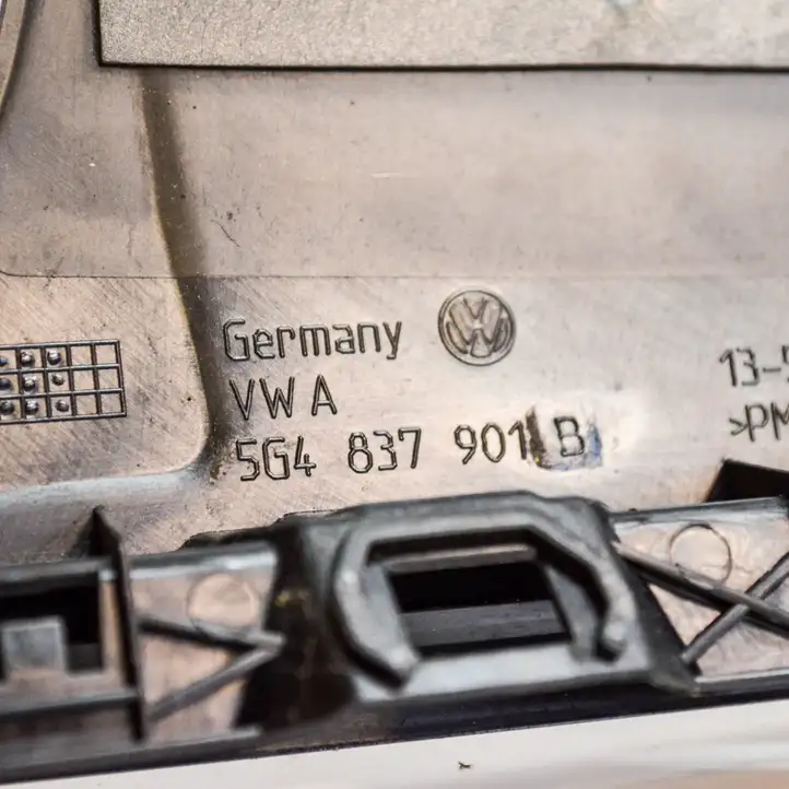 Volkswagen Golf VII (2013 - 2019) Другая часть кузова — фото 4