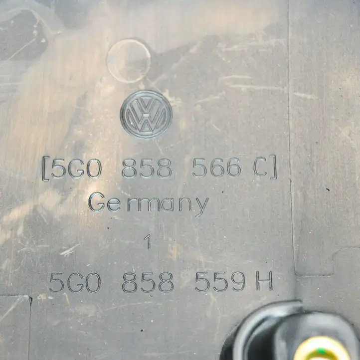 Volkswagen Golf VII (2013 - 2019) 5G0858566C Обшивка рулевой колонки — фото 3