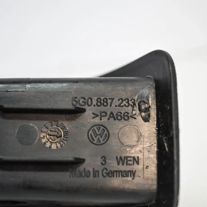 Volkswagen Golf VII (2013 - 2019) 5G0887233C Прочие детали салона — фото 4