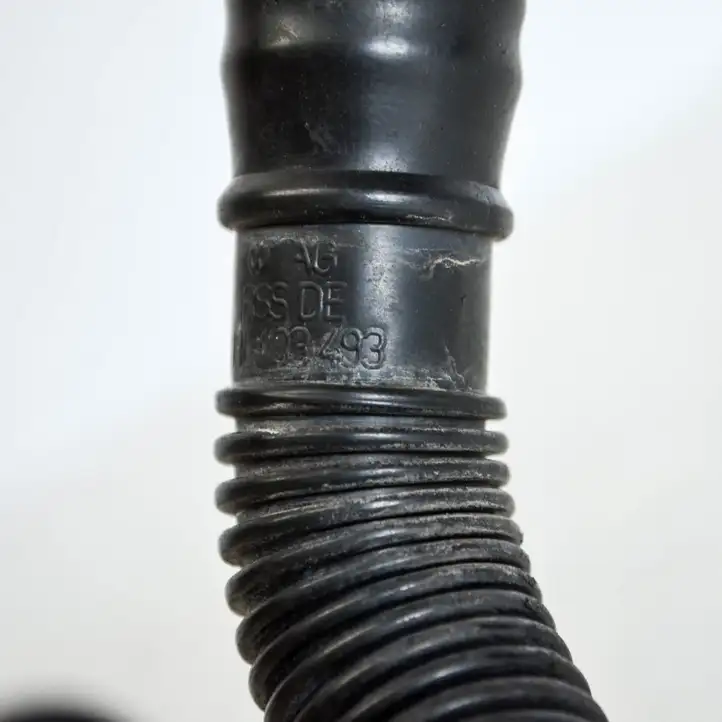 Volkswagen PASSAT B6 (2005 - 2010) 03L103493 Трубка подачи воздуха — фото 6
