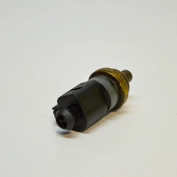 Seat Altea (2004 - 2009) 06A919501 Датчик температуры масла — фото 2