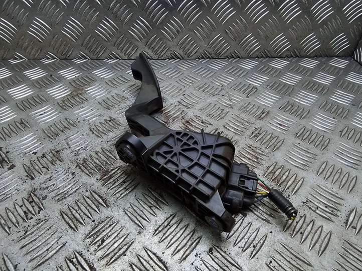 Toyota Prius (XW20) (2003 - 2009)  7812047050 Педаль акселератора