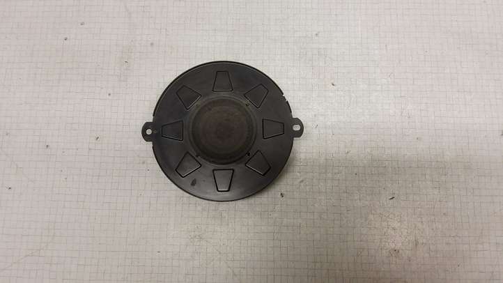Chrysler Town and Country (2000 - 2007)  05094700AA Громкоговоритель в панели