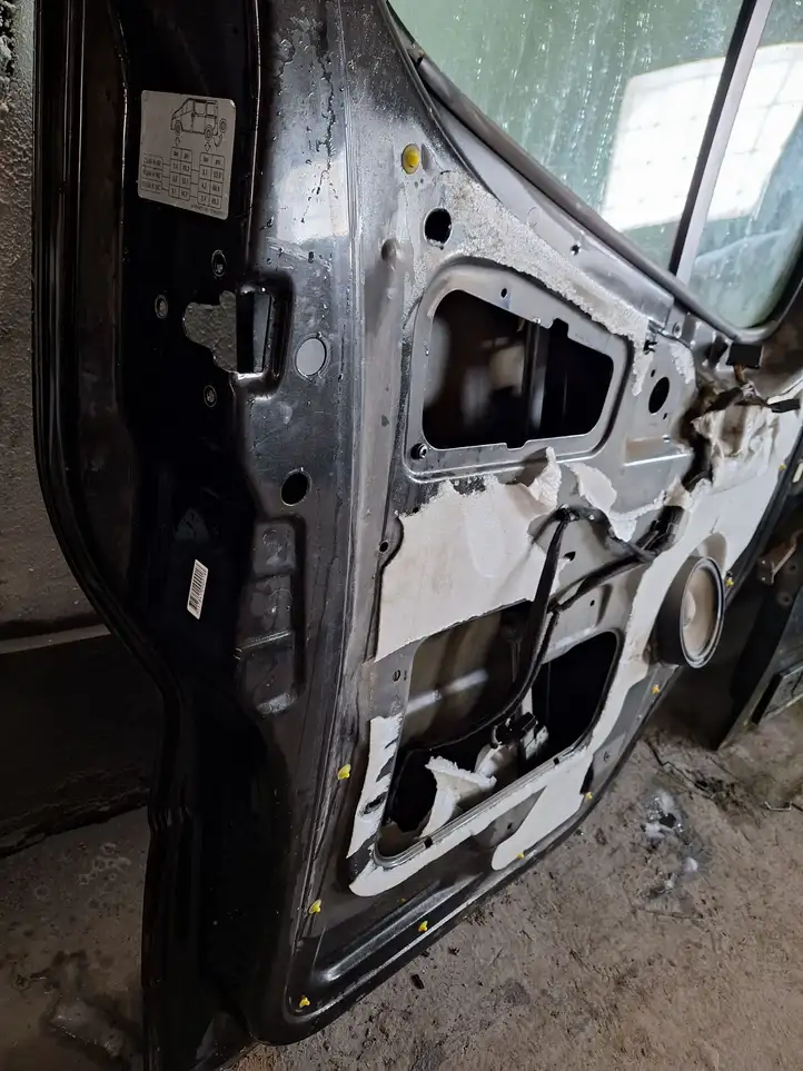Renault Trafic II (X83) (2002 - 2014) Дверь — фото 4