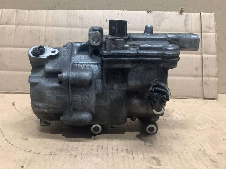 Toyota Prius (XW30) (2009 - 2015)  0422000212 Компрессор (насос) кондиционера воздуха
