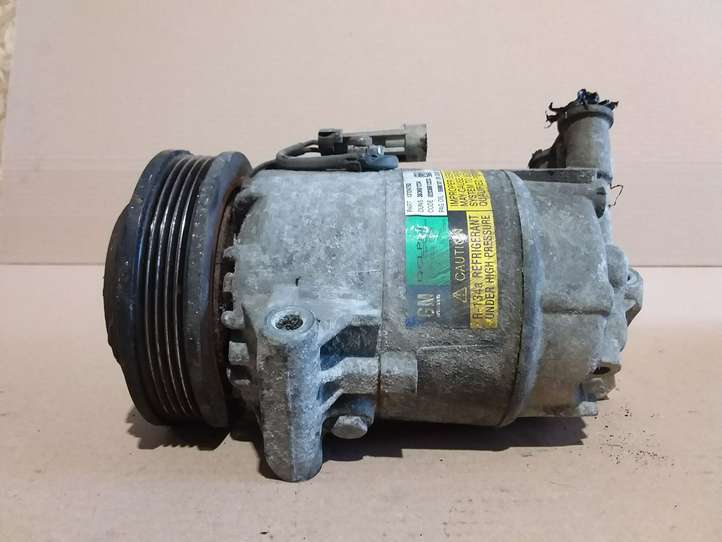 Opel Zafira (2003 - 2006)  13124753 Компрессор (насос) кондиционера воздуха