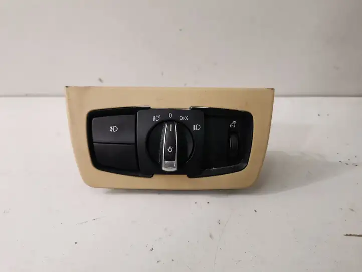 BMW 3 F30 F35 F31 (2012 - 2018) 9265297 Включатель фонарей — фото 1
