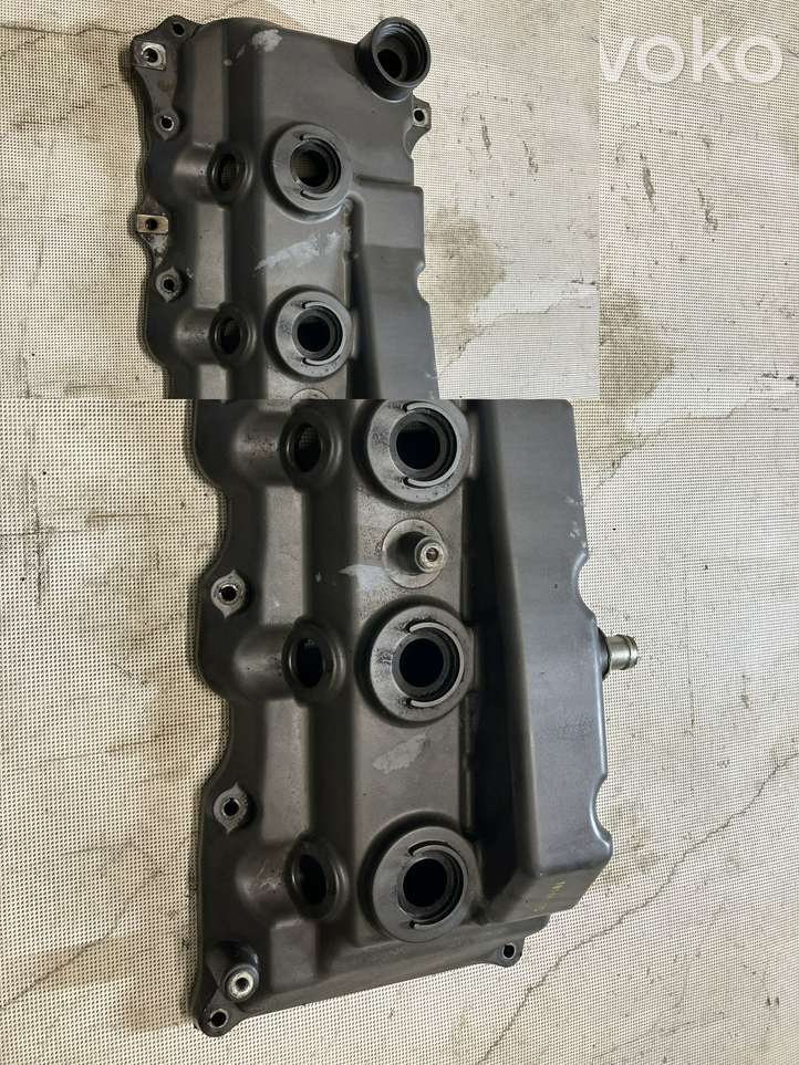 Toyota Land Cruiser (J120) (2002 - 2009)  1223830030 Крышка головки