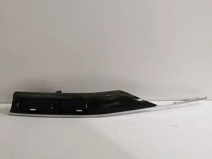 BMW 3 F30 F35 F31 (2012 - 2018) 9232083 Прочие детали салона — фото 3