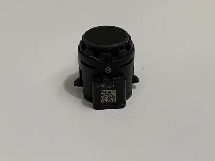 BMW 7 G11 G12 (2015 - 2022) 9826784 Датчик парковки — фото 4
