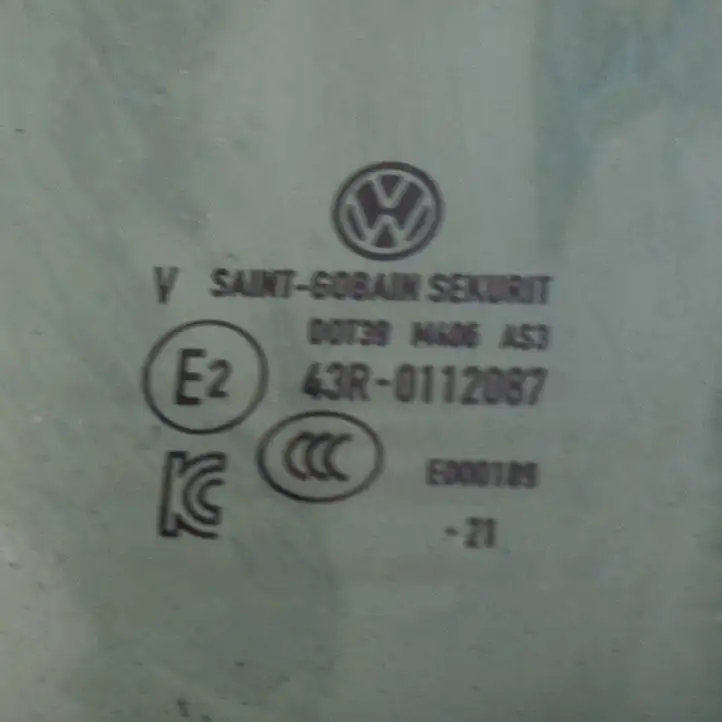 Volkswagen Golf VIII (2019 - ) 5H4845026A Стекло задней двери — фото 7