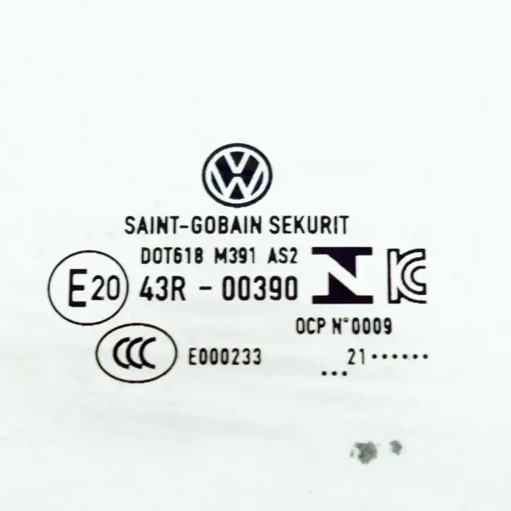 Volkswagen Golf VIII (2019 - ) 5H4845202A Стекло передней двери — фото 6