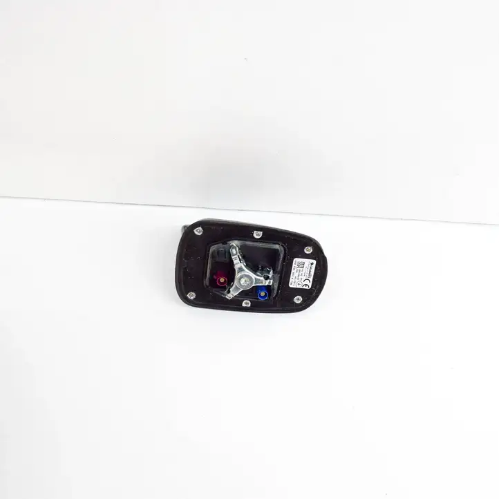 Audi Q3 F3 (2018 - ) 4M0035503R GPS антенна — фото 2