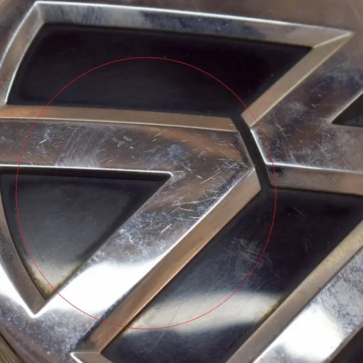 Volkswagen Golf VII (2013 - 2019) 5G9827469D Ручка крышки багажника — фото 9