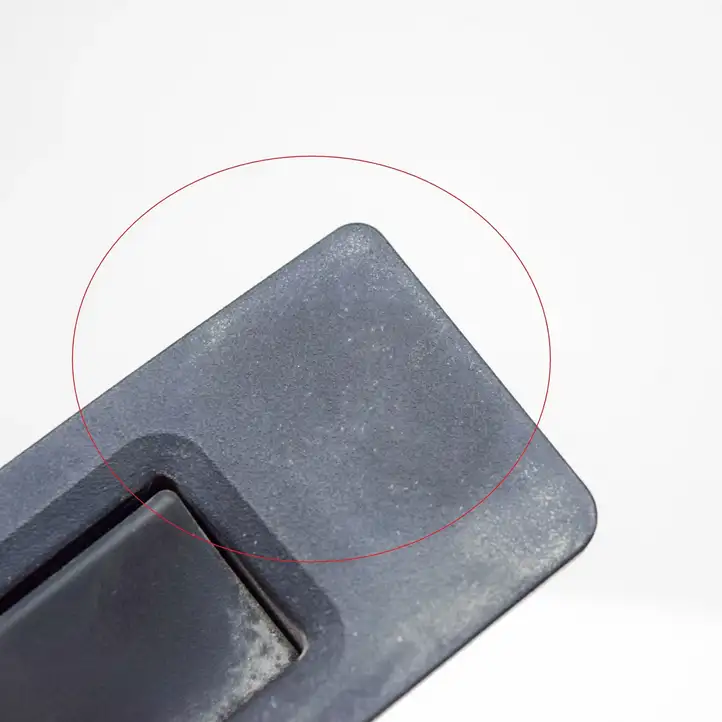 Tesla Model Y (2019 - 2024) 109594900E Ручка крышки багажника — фото 6