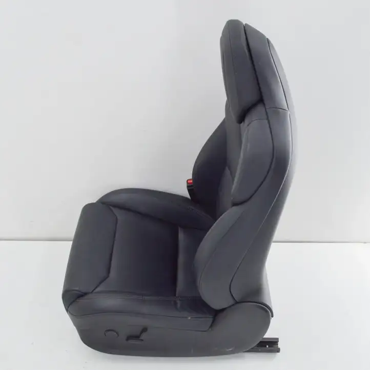 Tesla Model X (2015 - 2021) 105548321L Комплект салона — фото 8