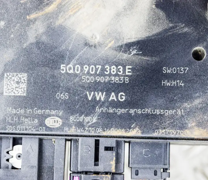 Audi A3/S3 8V (2012 - 2016) 5Q0907383E Комплект буксировочного крюка — фото 8
