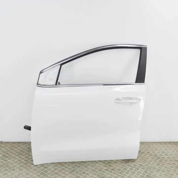 Kia Sportage (2014 - 2016) 76003F1000 Дверь — фото 1