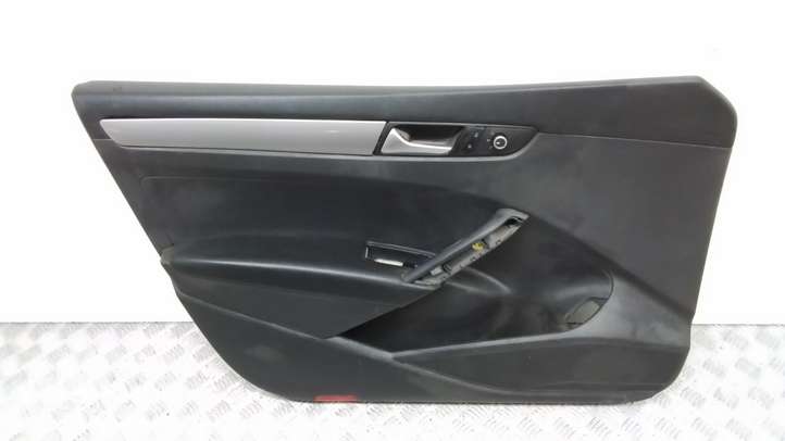 Volkswagen PASSAT B7 USA (2012 - 2016)  561867011 Обшивка передней двери