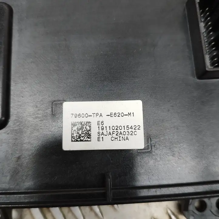 (2017 - ) 79600TPAE620M1 Модуль управления видео — фото 6