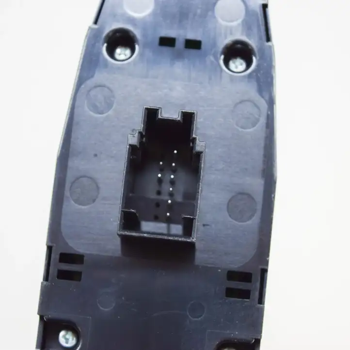 BMW iX3 G08 (2020 - ) 6847099 Кнопка стеклоподъемников — фото 4