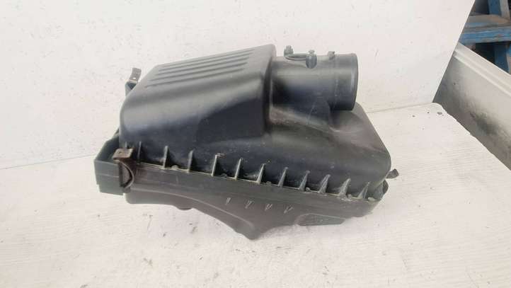 Toyota Corolla Verso AR10 (2004 - 2009)  042503 Коробка воздушного фильтра