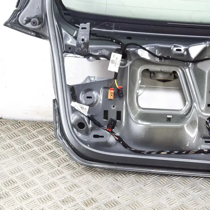 Volkswagen Golf VII (2013 - 2019) 5G6827025K Крышка багажника — фото 7